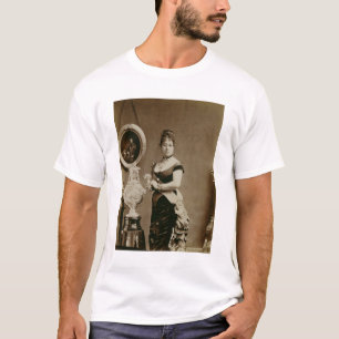 Königin Emma (1836-85) (Sepiaphotographie) T-Shirt