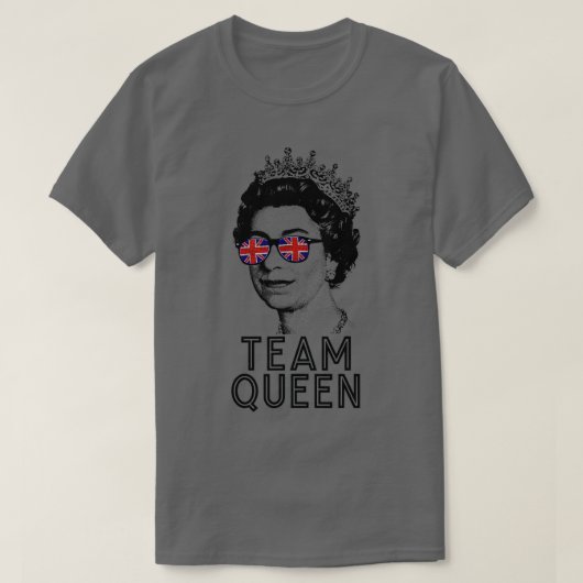 Königin II - Elisabeth S England - Königin von Eng T-Shirt (Design vorne)