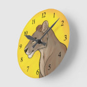 Königin-Löwin Runde Wanduhr (Winkel)