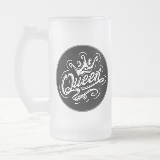 Königin mit Krone, Typografie-Design Mattglas Bierglas (Links)