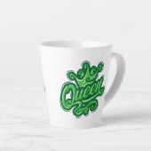 Königin mit Krone, Typografie-Design Milchtasse (Rechte Ecke)