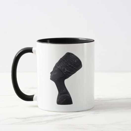 Königin Nefertiti Tasse (Links)