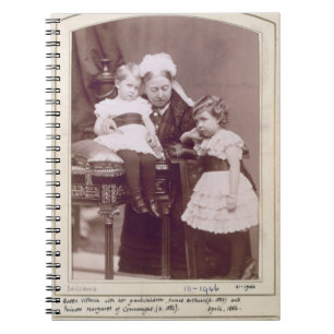Königin Victoria (1819-1901) mit ihren Notizblock