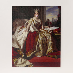 Königin Victoria bläst ein rosa Kaugummi Puzzle