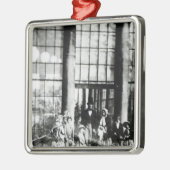 Königin Victoria u. Prinz Albert mit ihrem Silbernes Ornament (Links)