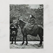 Königin Victoria zu Pferden in Balmoral , 1863 Postkarte (Vorderseite)