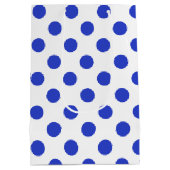 Königlich blaue Polka-Punkte Mittlere Geschenktüte (Rückseite)