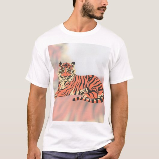 Königlich ruhender Tiger T-Shirt (Vorderseite)