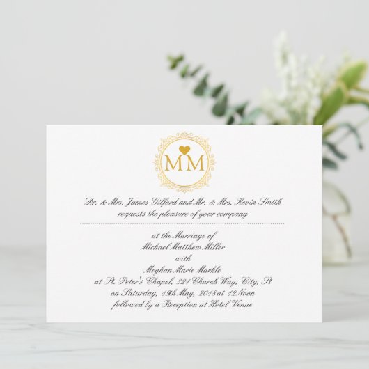 Königliche Hochzeitseinladung | Monogram Gold Scri Einladung (Stehend Vorderseite)