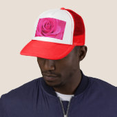 Königliche Rote Rose Truckerkappe (Beispiel)