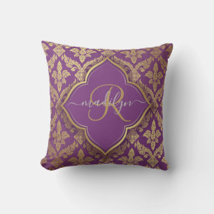 Königliches Lila Gold Damast Muster Fleur Monogram Kissen