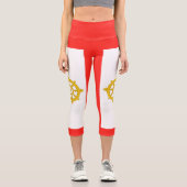 Königreich Sikkim-Flagge Capri Leggings (Vorderseite)