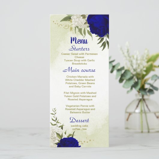 Königsblau, weiße Blume, grüne Blätter Hochzeit Menükarte (Stehend Vorderseite)
