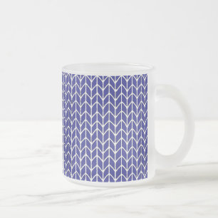 KÖNIGSBLAUE STRICKMOTIV-TASSE MIT MATTGLASUR MATTGLASTASSE