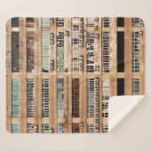 KONKRETES GEBÄUDE SHERPADECKE (Vorderseite (Horizontal))