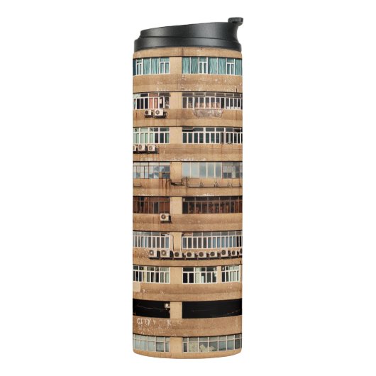 KONKRETES GEBÄUDE THERMOSBECHER (Nach links gedreht)