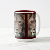 Kontakt mit dem Kopf der großen Afrikanischen Lung Zweifarbige Tasse (VorderseiteRechts)