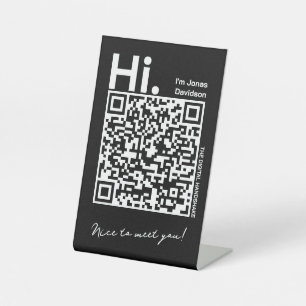 Kontaktkarte scannen und verbinden für einen Kunde Sockelschild