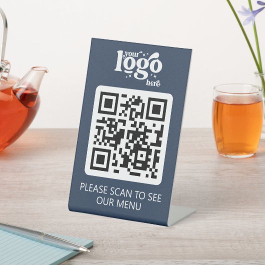 Kontaktloses QR-Code-Restaurant-Menü mit Logo Sockelschild (In SItu)