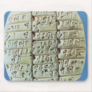 Konten legen mit keilförmigem Skript, c.2400 BC Mousepad