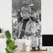 Konzentration für einen jungen Franziskaner 1968 Poster (Heimbüro)