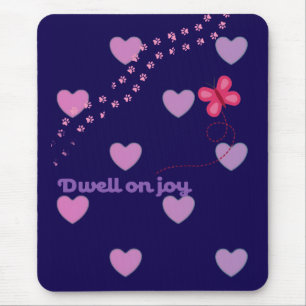 Konzentriere dich auf Freude Herzen und Pfotenabdr Mousepad