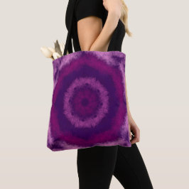 Konzentrierte Kreise auf lila rosa Tasche