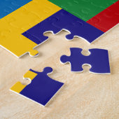 Konzept des kolorierten Rätselkopfgehirns Puzzle (Seite)