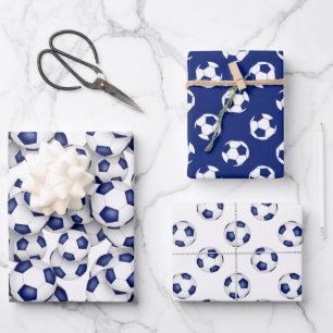 Koordination von Set-Blauen-Fußballbällen Geschenkpapier Set