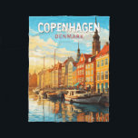 Kopenhagen Dänemark Reisekunst Vintag Fleecedecke<br><div class="desc">Kopenhagener Retrovektorraumdesign. Kopenhagen,  die dänische Hauptstadt,  liegt auf den Küsteninseln Seeland und Amager. Die Öresund-Brücke verbindet Malmo in Südschweden.</div>