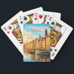 Kopenhagen Dänemark Reisekunst Vintag Spielkarten<br><div class="desc">Kopenhagener Retrovektorraumdesign. Kopenhagen,  die dänische Hauptstadt,  liegt auf den Küsteninseln Seeland und Amager. Die Öresund-Brücke verbindet Malmo in Südschweden.</div>