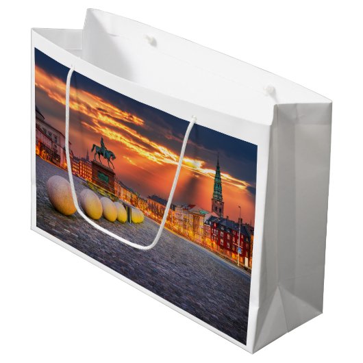 Kopenhagen Große Geschenktüte (Vorderseite Schrägansicht)