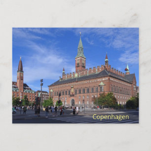 Kopenhagener Rathaus am sonnigen Sommertag Postkarte