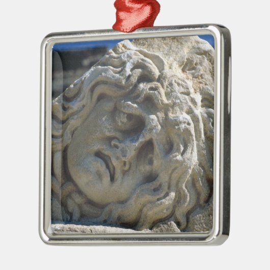 Kopf der Medusa Silbernes Ornament (Links)