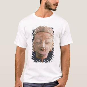 Kopf einer Statue von Buddha, von Bezeklik T-Shirt