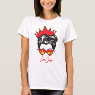Kopf niedliche rote Krone und rote Liebe T-Shirt