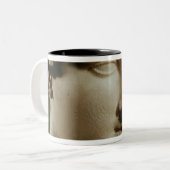 Kopf von Artemis Zweifarbige Tasse (Vorderseite Links)