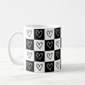 Kopfhörer an der Tafel Kaffeetasse (Links)