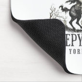 Kopflose Kürbislaterne Hal Mousepad (Ecke)