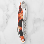 Koralle oder dunkler Lachs vernichtet, schwarzer H Kellnermesser (Rückseite)