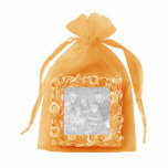 Koralle Organza Foto Rahmen Skulptur Freistehende Fotoskulptur<br><div class="desc">Coral Organza Foto Rahmen Skulptur. Ein schöner Gefallen für Ihr Brautparty oder Ihre Hochzeit.</div>