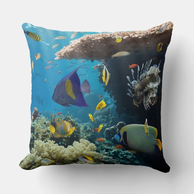 Koralle und Fische im Roten Meer, Ägypten Kissen (Vorderseite)