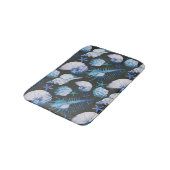 Korallen mit Muscheln Badematte (Schrägansicht)