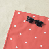 Korallen und Minze Polka Dots Mit Monogramm Strandtuch (Beispiel)