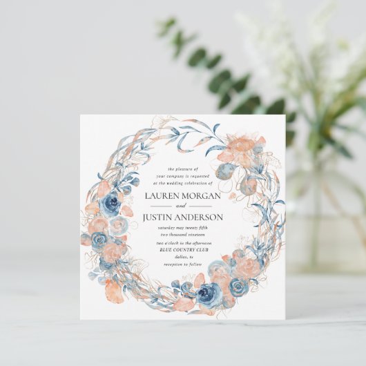 Korallen- und Seestrand Sommerblühende Hochzeit Einladung (Stehend Vorderseite)