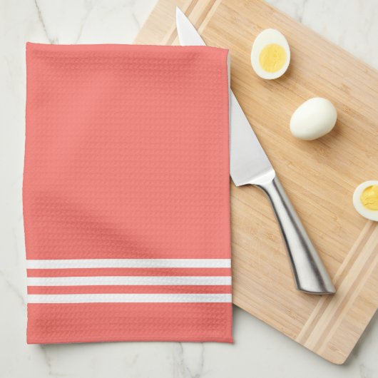 Korallen und Weiße Streifen und Monogramm Geschirrtuch (Viertel Falte)