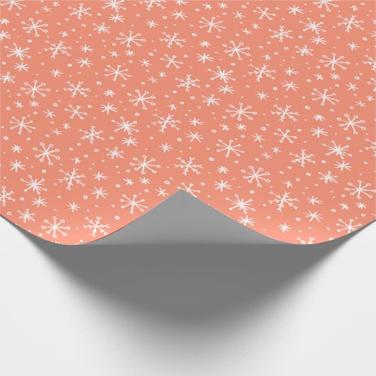 Korallen und Weißschneeflocken Doodle Holiday Geschenkpapier (Ecke)