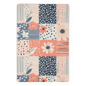 Korallenblaue Navy Florale Patchwork-Quilt-Muster Mini Klemmbrett (Rückseite)