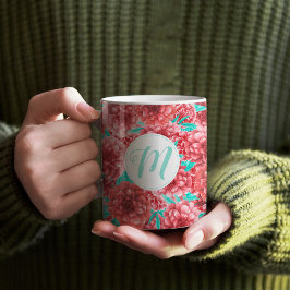 Korallenflorale Muster und Monogramm Kaffeetasse