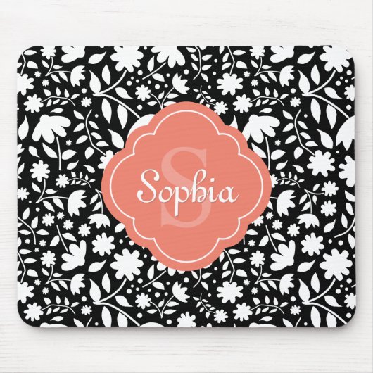 Korallenmonogramm Quatrefolie Schwarzes Blumenmust Mousepad (Vorne)